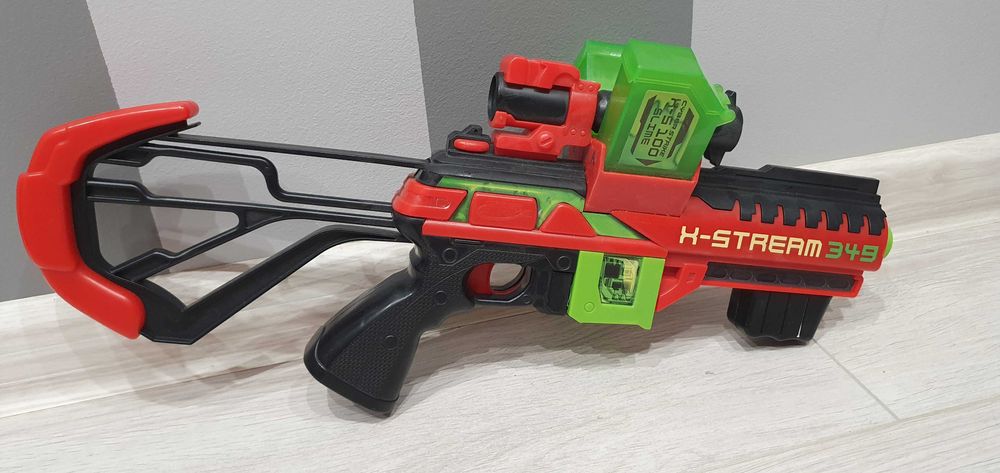 Pistolet Karabin na Gluty Cyber Strike