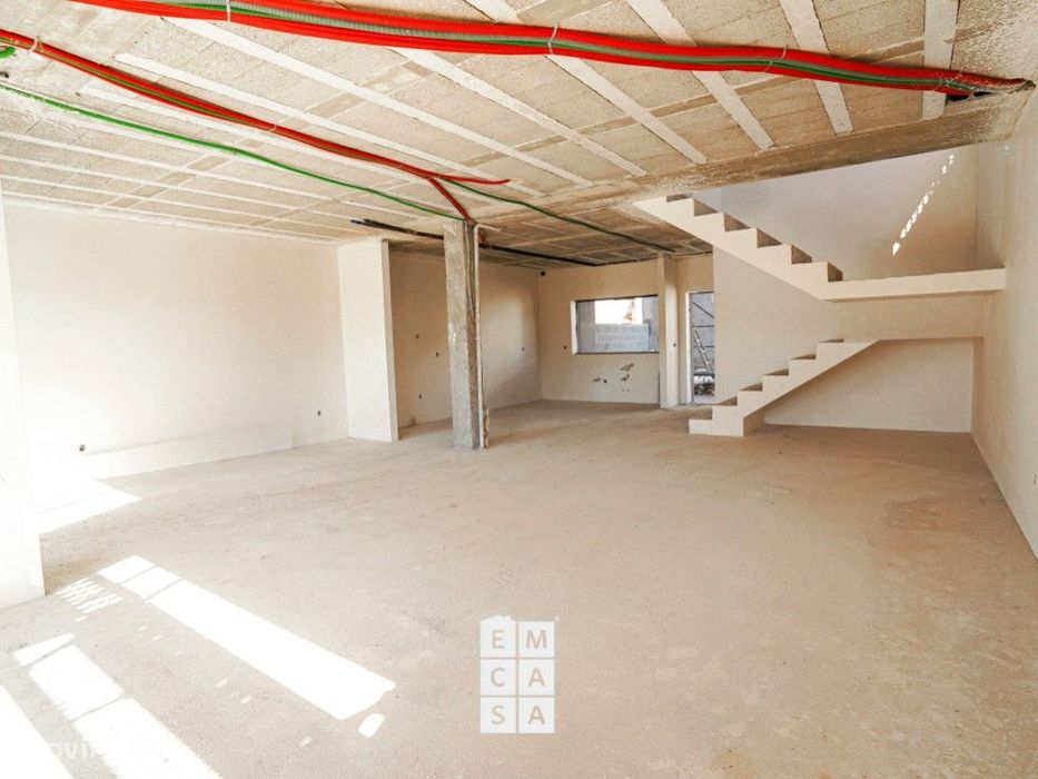 Moradias T3 em Banda Nogueira do Cravo