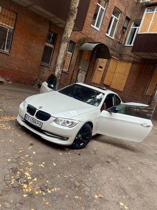 BMW 328 e92 3 series