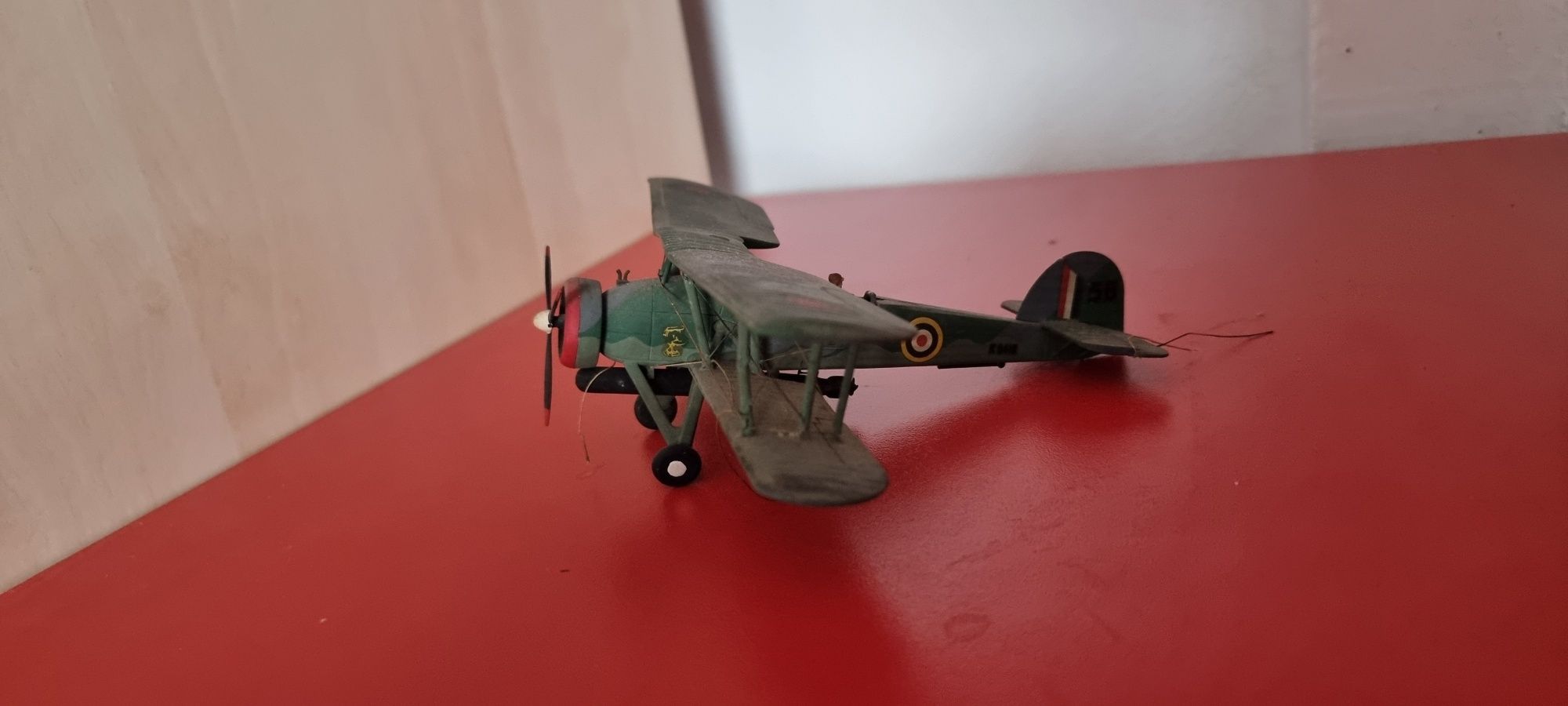 Vendo modelos de aviões