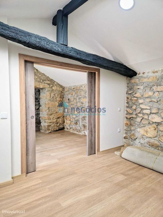 Edifício habtacional com 4 suites -ideal para investimento