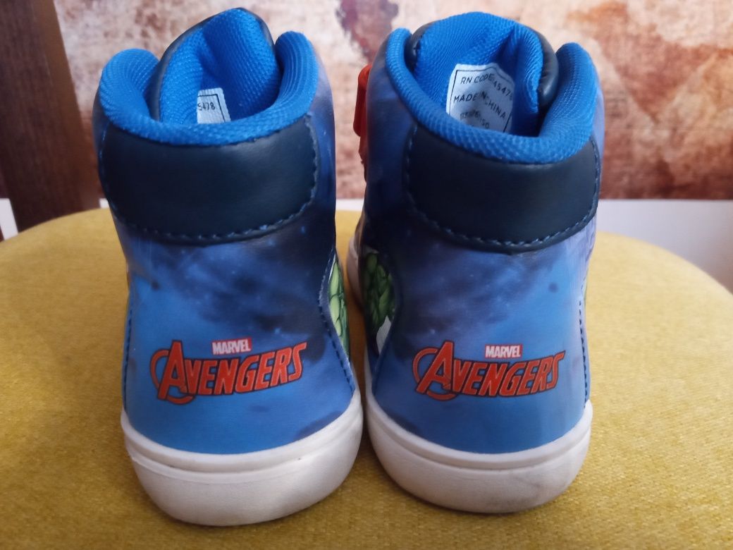 Buty Marvel Avengers r. 23