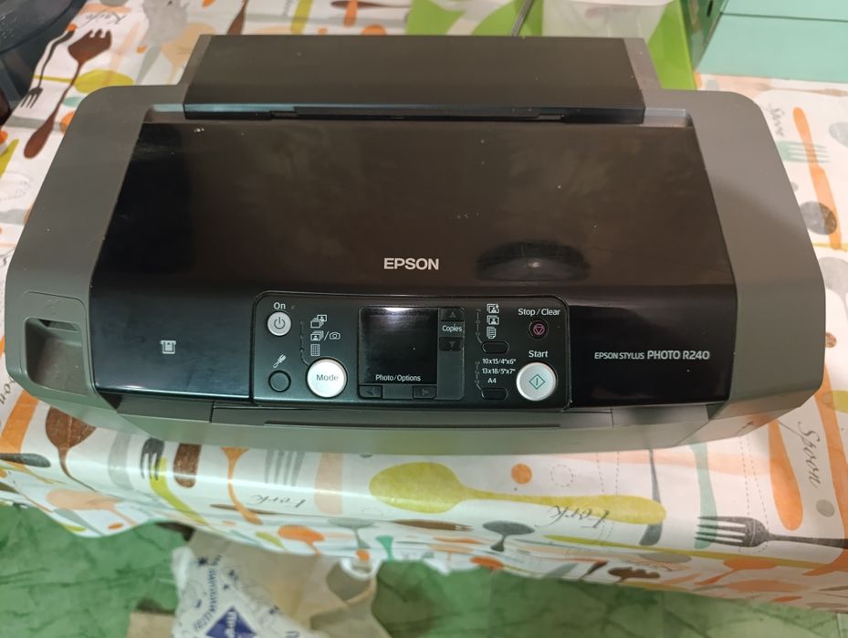 Фотопринтер Epson Stylus Photo R240.СРОЧНАЯ ПРОДАЖА ТОРГ