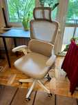 Fotel biurowy ergonomiczny obrotowy Hell's Chair