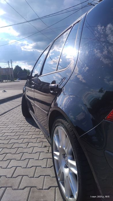 Продам гольф 4 2002р