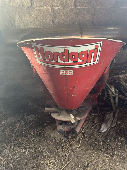 Sadzarka do ziemniaków dwurzędowa ZADBANA