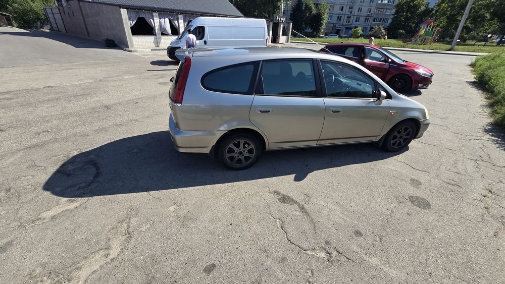 Honda Stream 2002