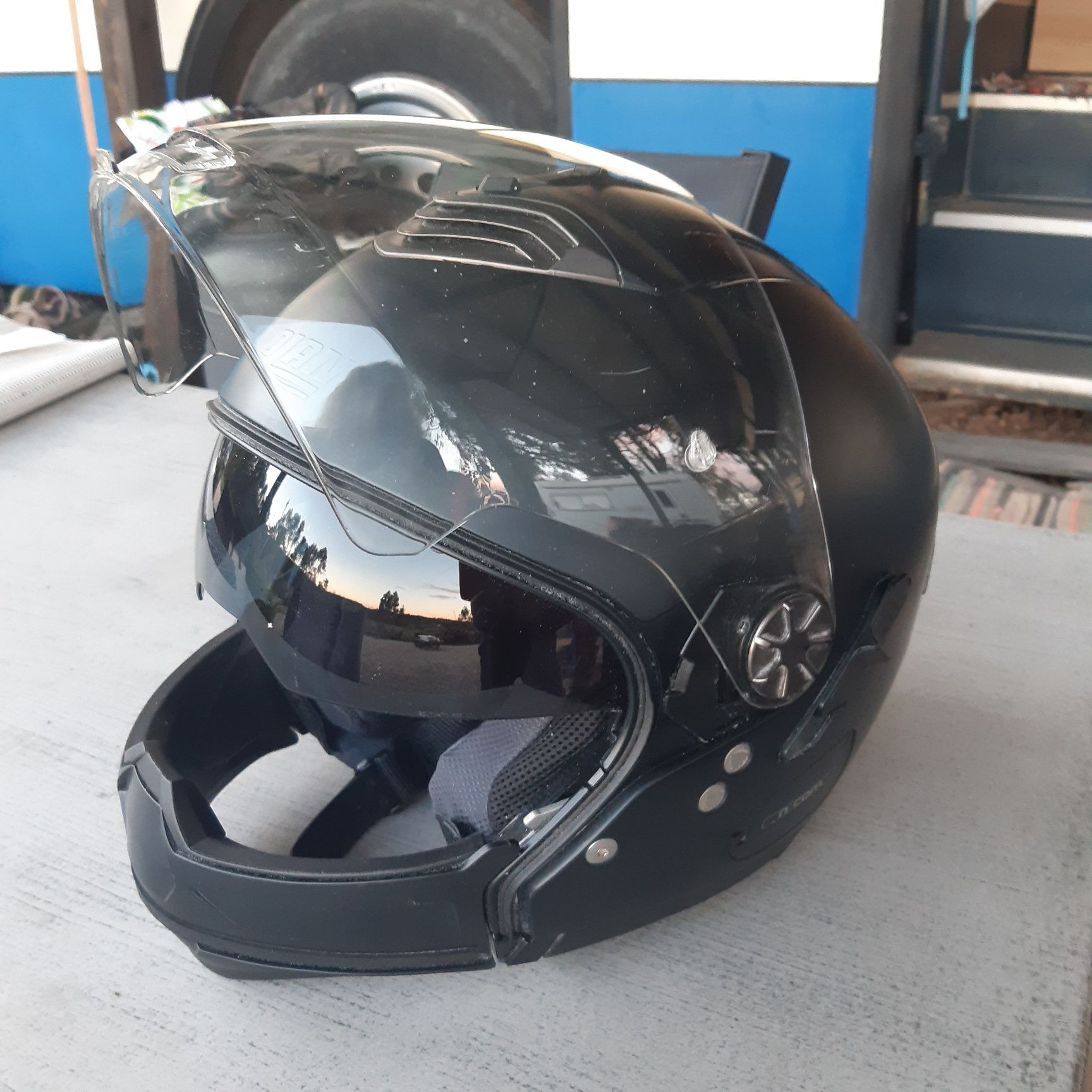 Capacete motociclista...Helmet motobikers
