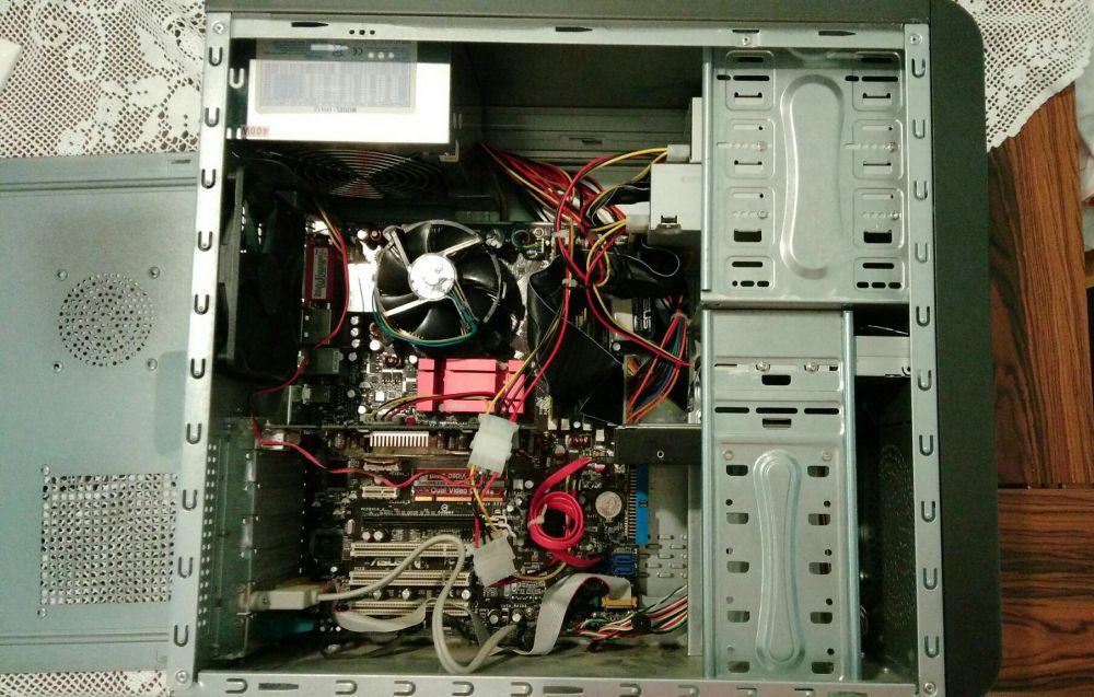 Computador fixo - Torre
