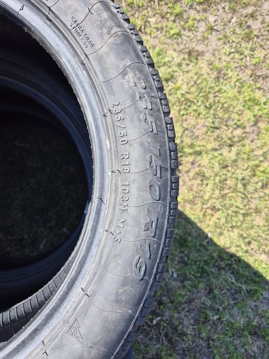 Opony zimowe pirelli sottozero 235 50 r19
