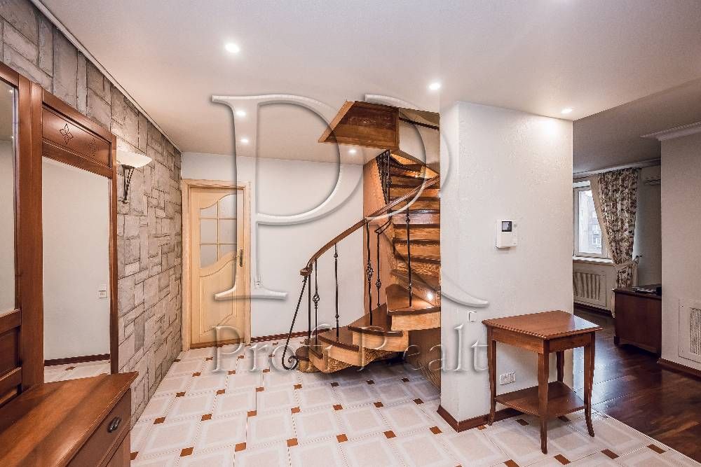 Продаж 2 рівневої квартири, Позняки, Драгоманова 17/Осокорки