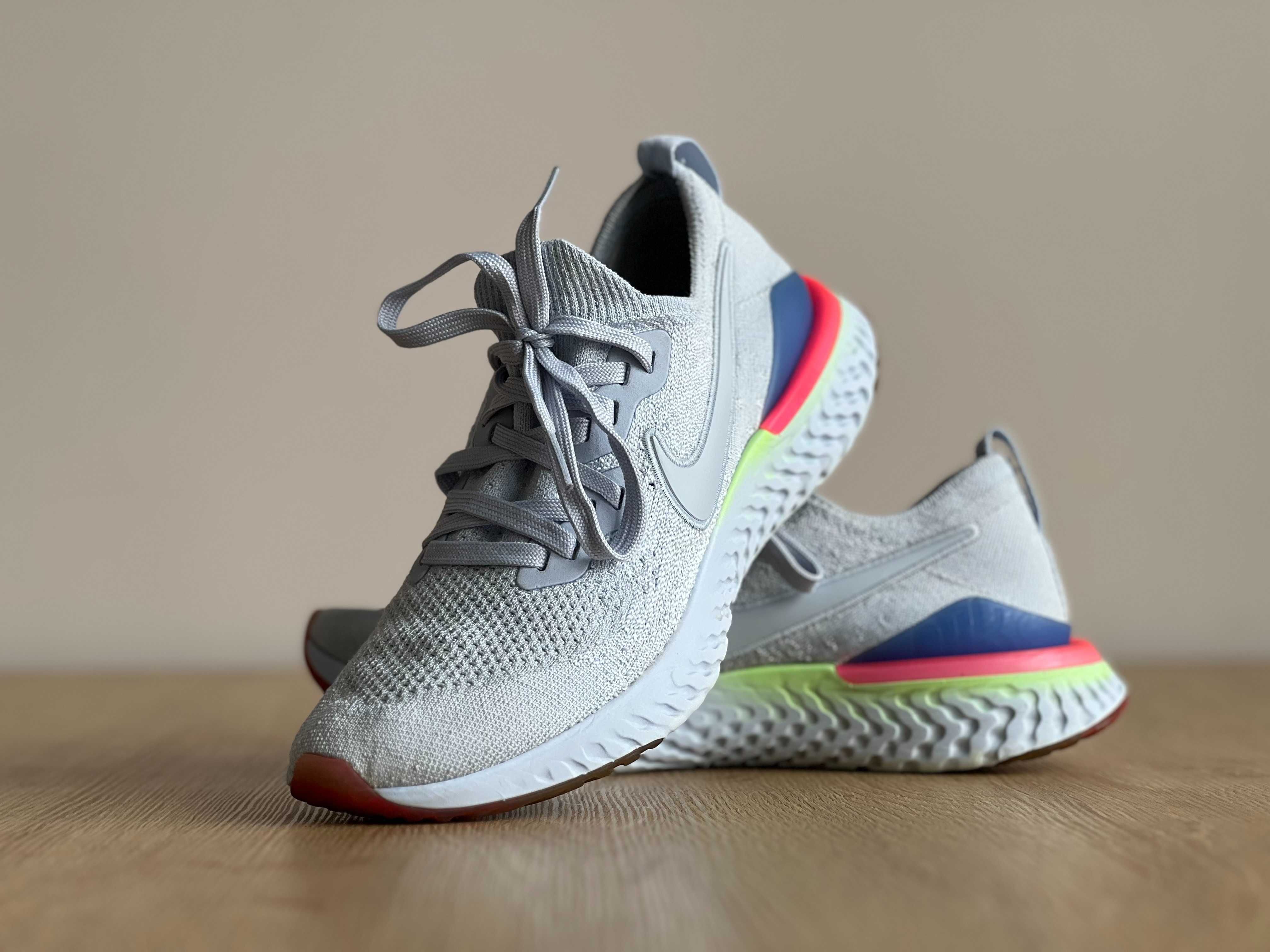 Кросівки Nike Epic React Flyknit 2, (р. 39)