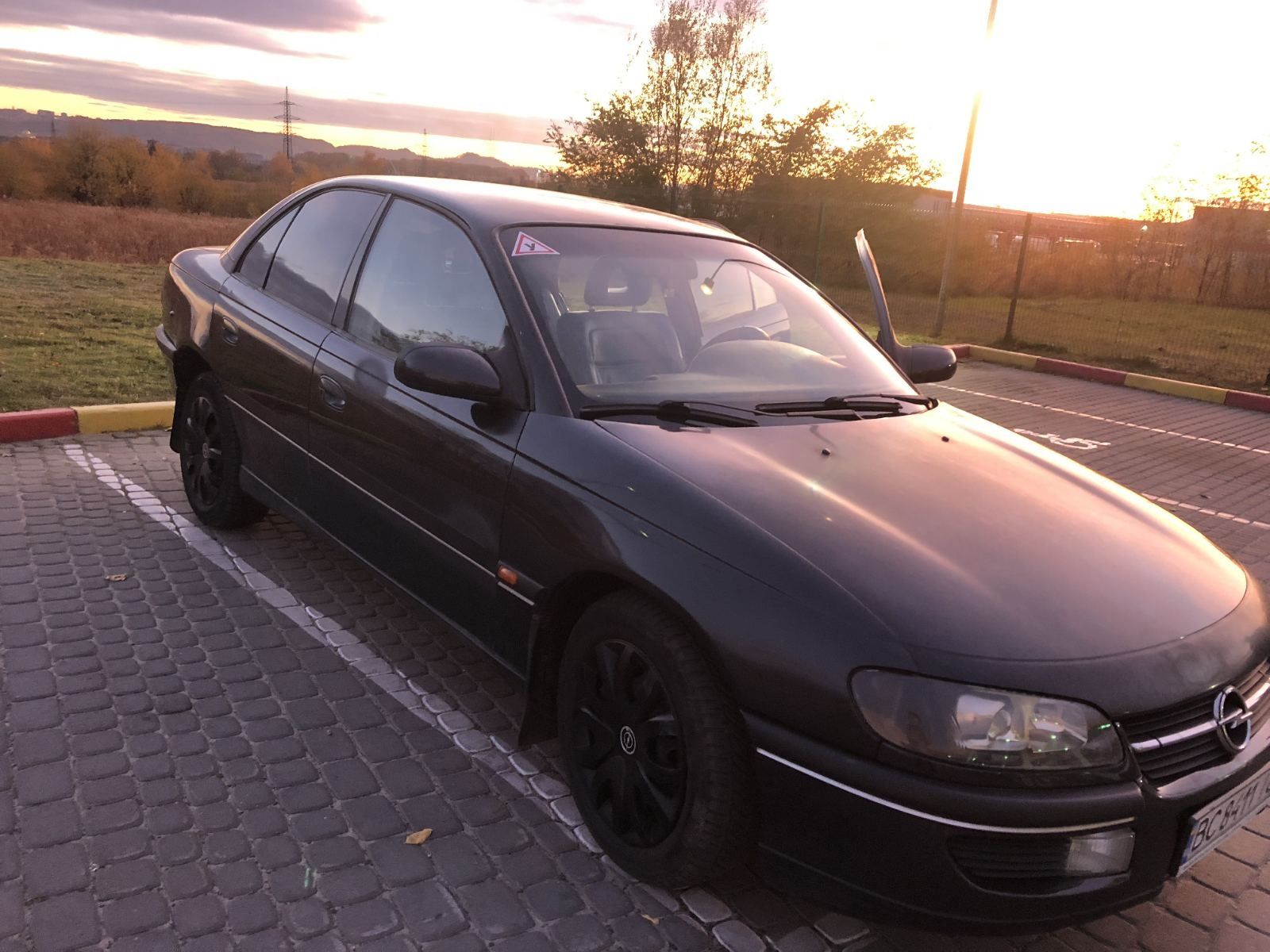 Opel Omega V6 2.5