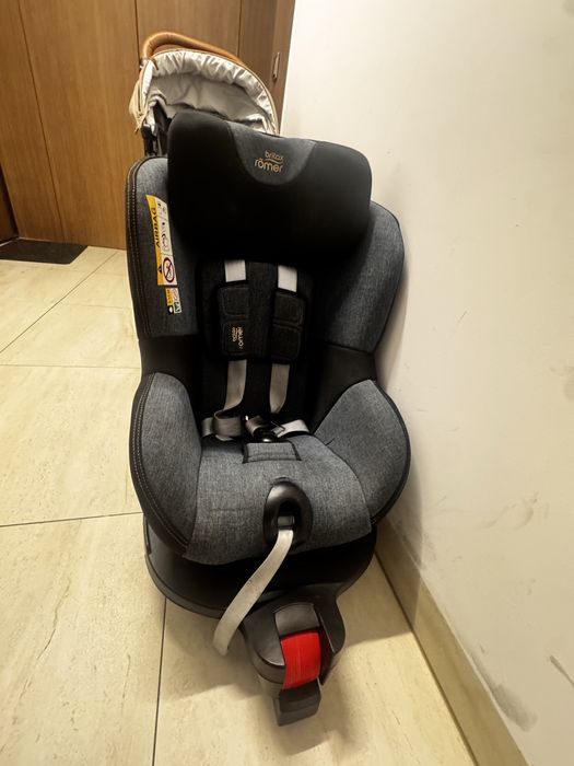 Fotelik Britax Römer Dualfix PRO M Blue Marble 0-18 kg