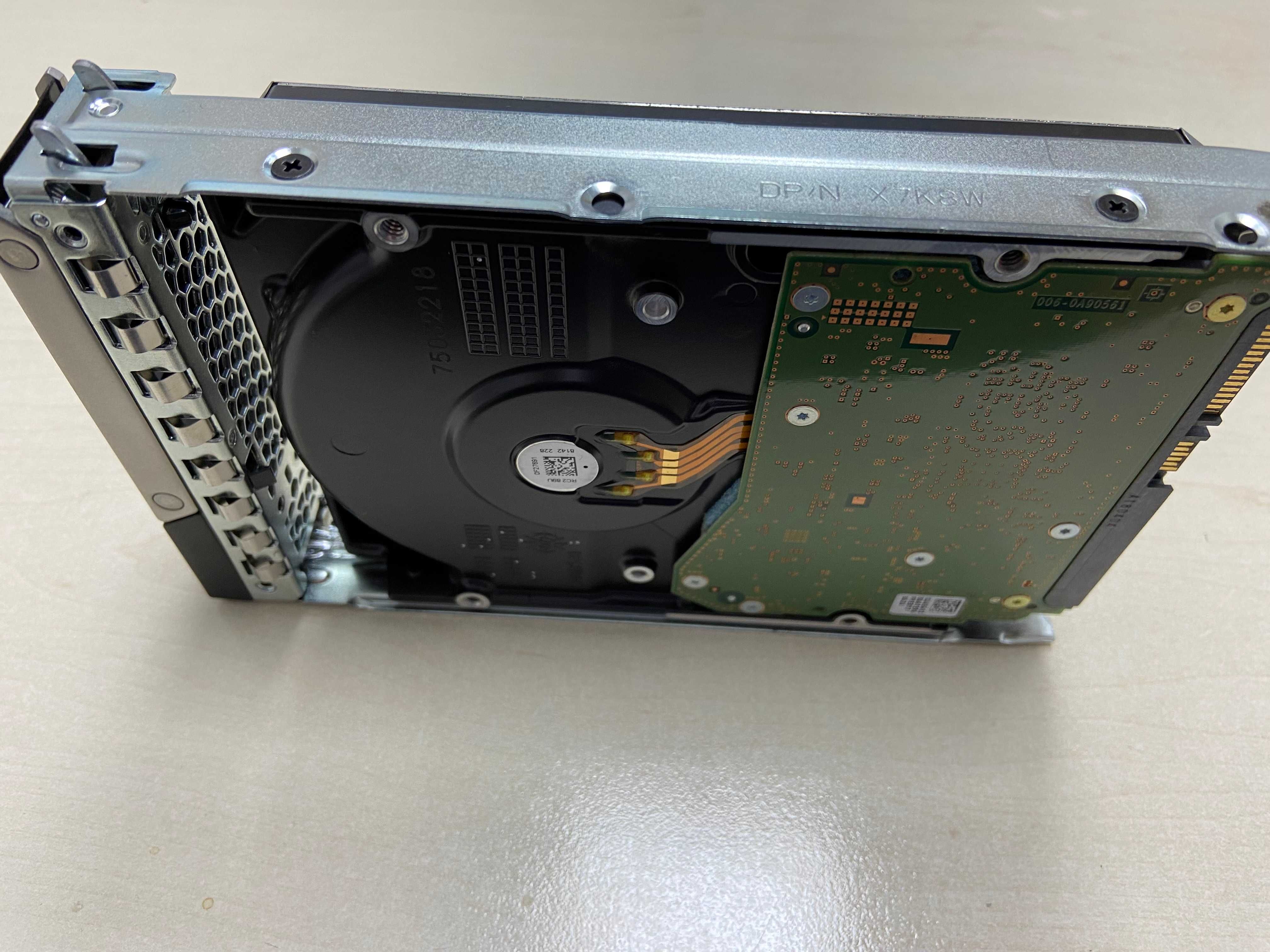 Жорсткий диск Dell RVFR2 Hitachi Ultrastar He10 0F27486 10TB SATA