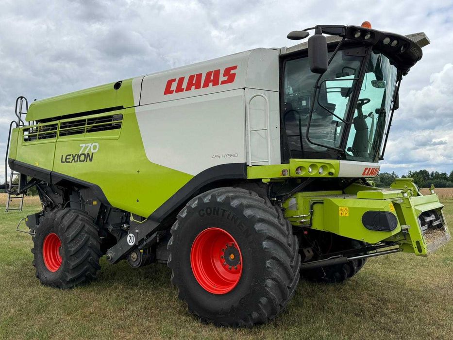 Kombajn zbożowy Claas Lexion 770