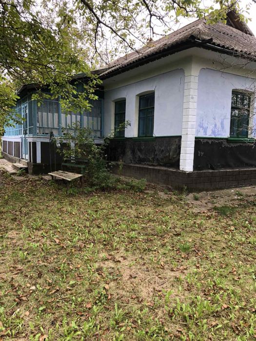 Продам хату в селі