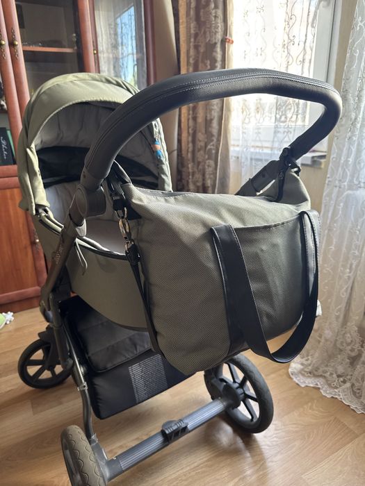 Терміново продам Візочок дитячий коляска bass next 2в1