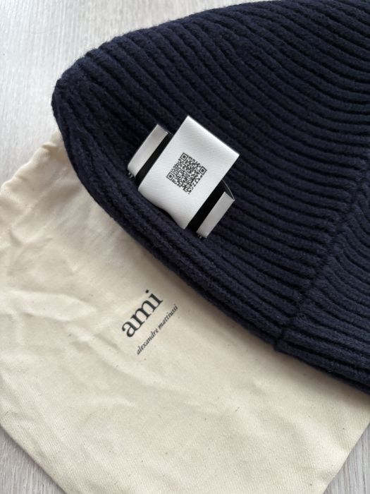 Шапка AMI оригінал