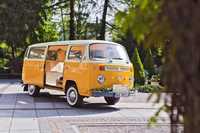 Zabytkowy VW Transporter T2 Ogórek auto klasyk do ślubu retro boho