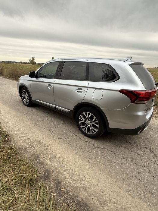 Продам Mitsubishi Outlander
