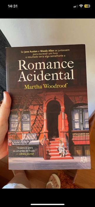 Livros variados (young-adult, romance, fantasia)