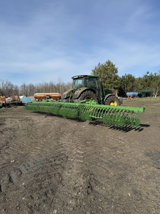 Продам ротаційну борону John Deere 12метріа