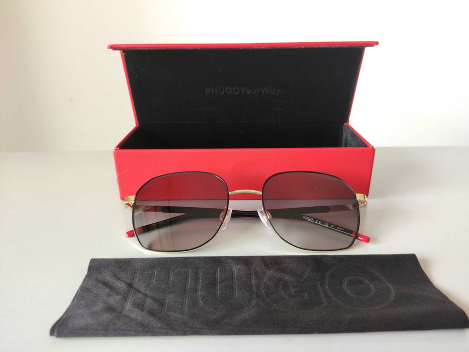 Óculos de sol HUGO BOSS espelhados cinza/dourado (novos)
