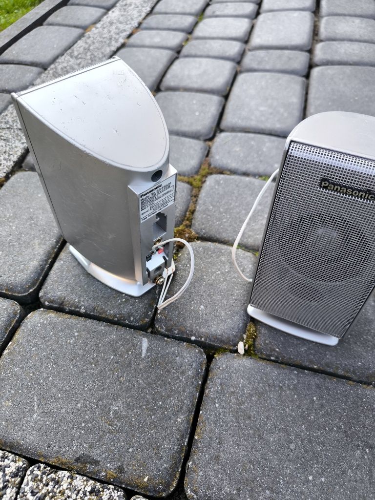 Dwa Głośniki Panasonic 70W plus głośnik centralny