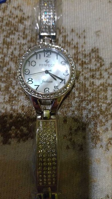Zegarek  damski Perfect