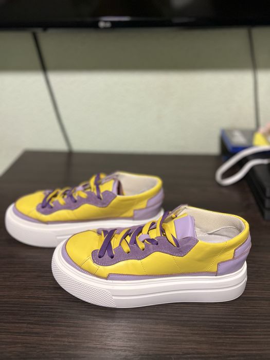 Кеди шкіряні, 40 розмір