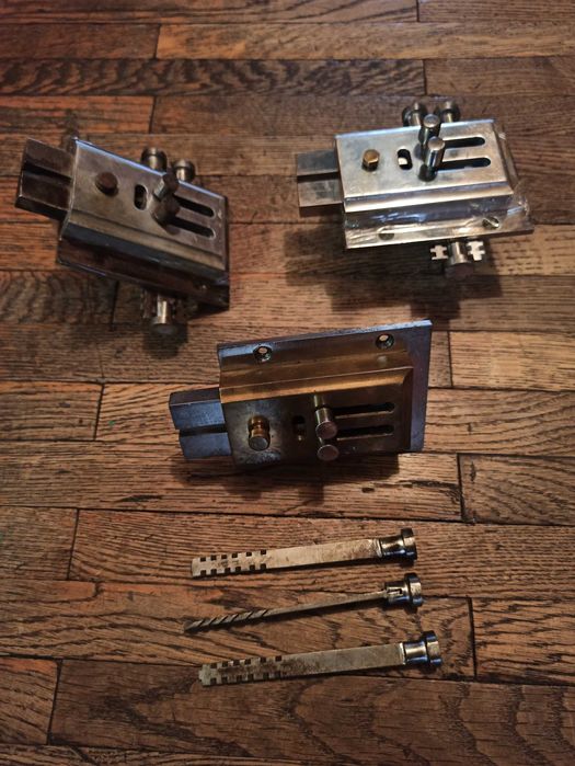 Продам замки в гараж или в сарай.