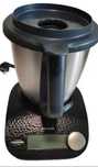 Sprzedam nową stację  thermomix friend  szampański z naczyniem .