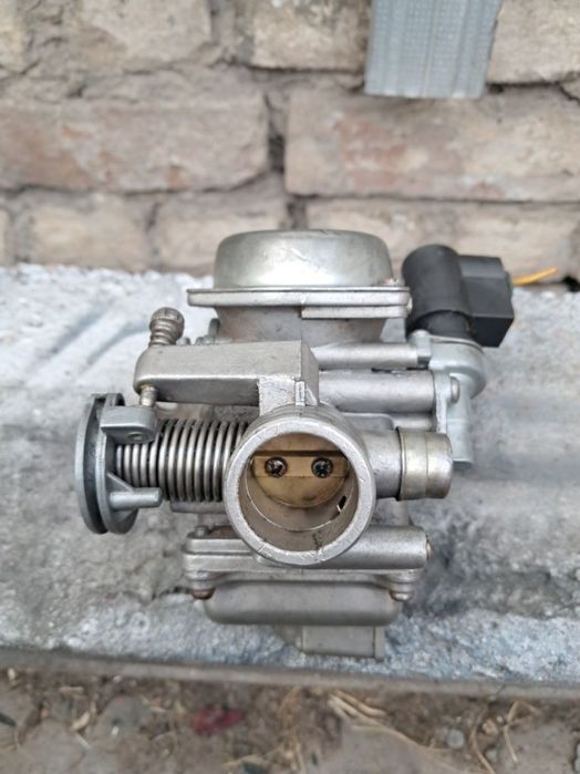 Карбюратор на китайский скутер 150 см³