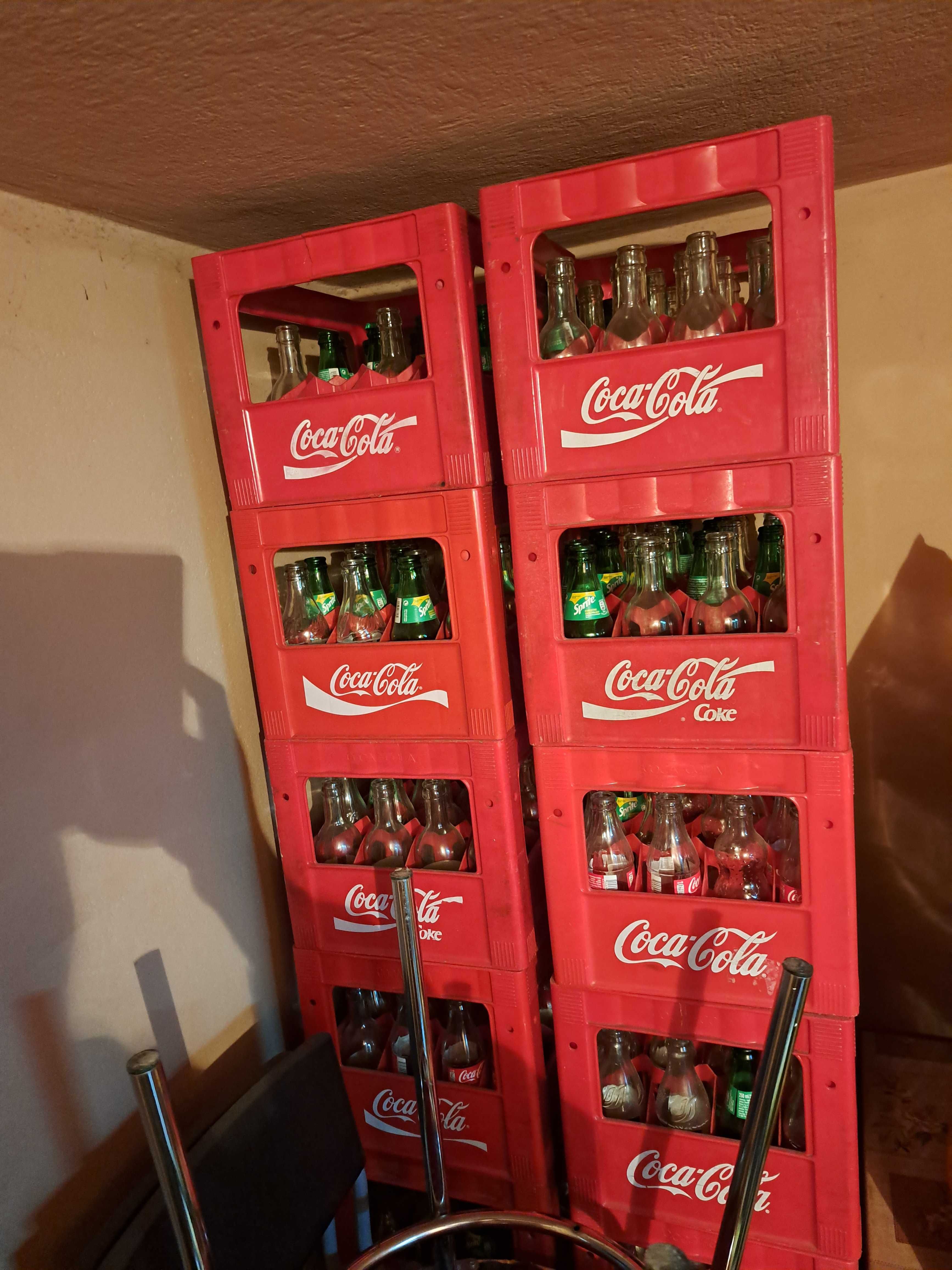 Oryginalne skrzynki coca-cola z butelkami