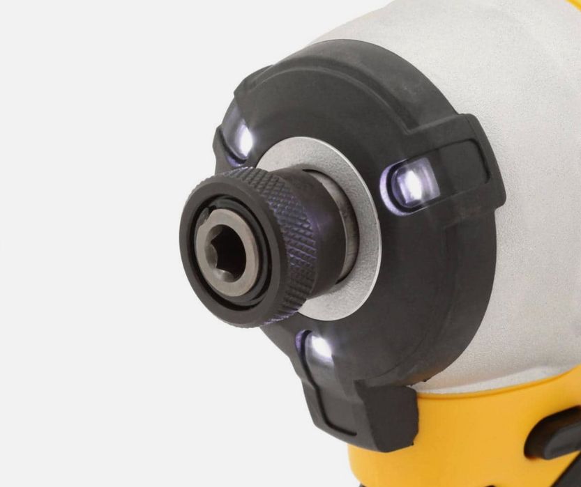 Акумуляторний безщітковий набір шуруповертів DEWALT DCK225D2 20V MAX