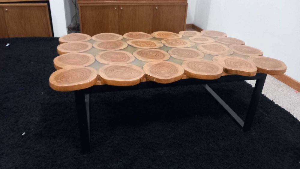 Mesa de centro comprada na Area