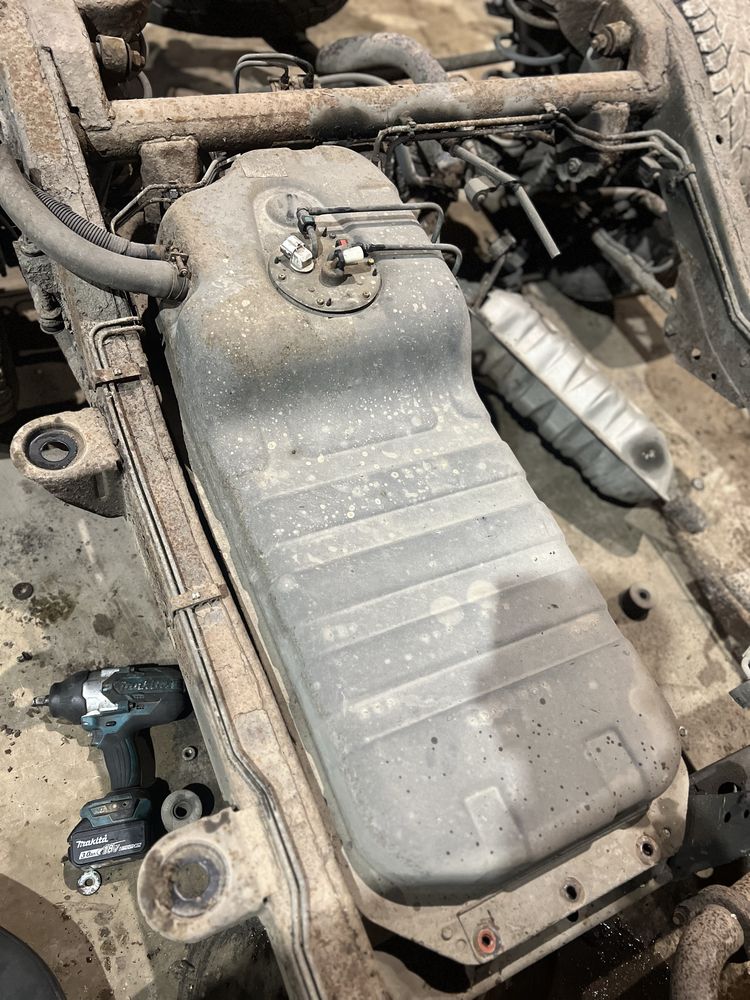 Бак Кіа Соренто Kia sorento 1