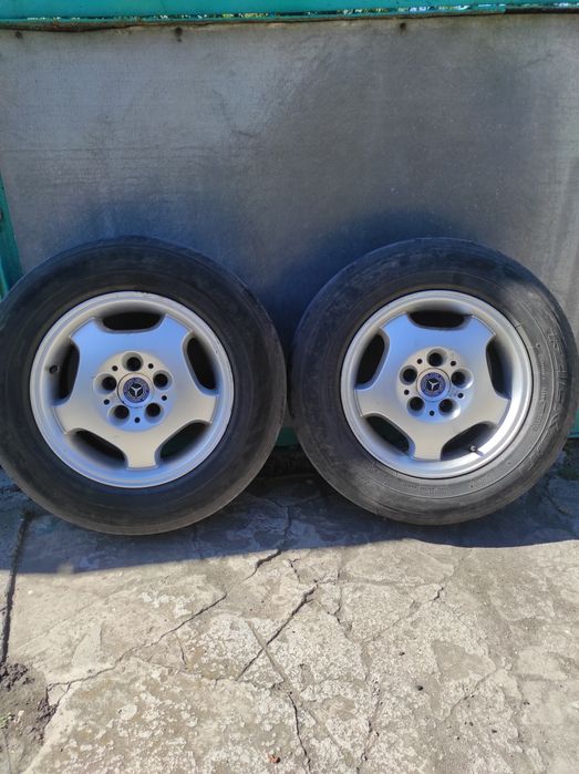 Продам два диска Mercedes 205/70 r15