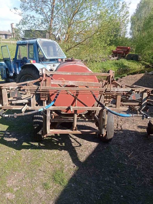 Оприскувач причепний