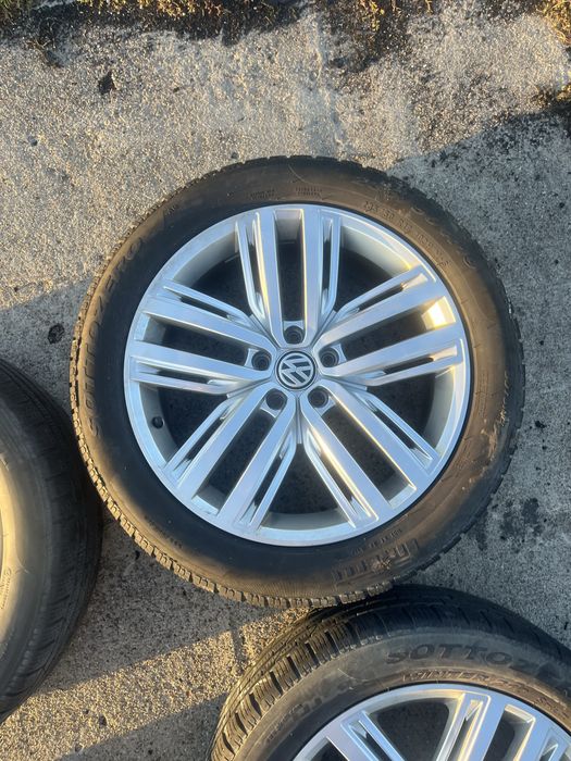 Touareg II  235/50/19 koła 5x130 zimowe