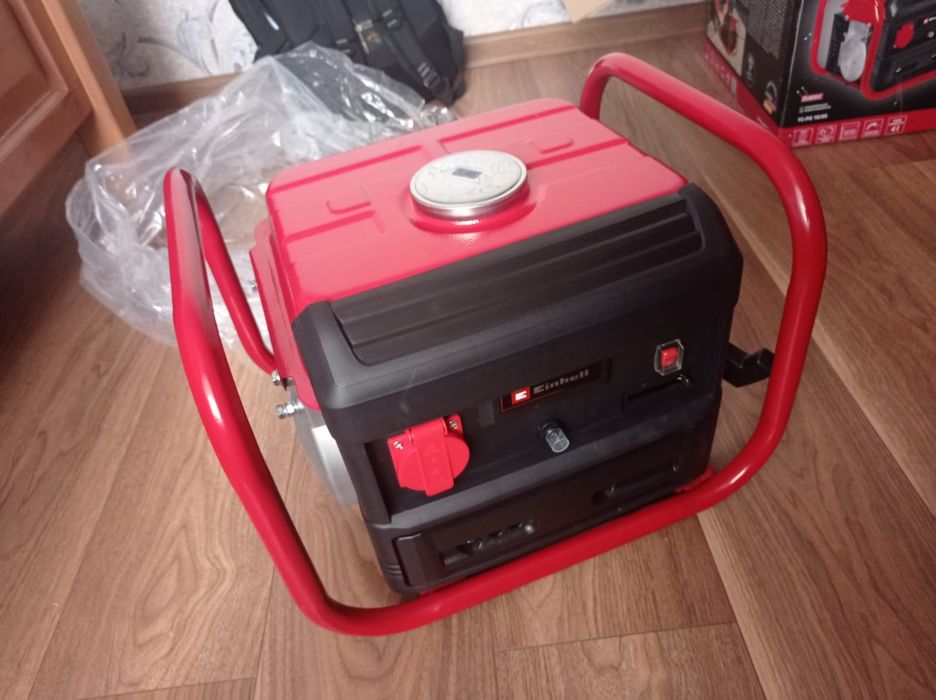 Генератор бензиновий.Новий