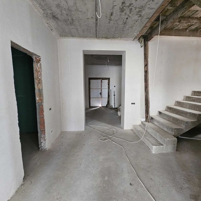 Царское село Дом под чистовую отделку.