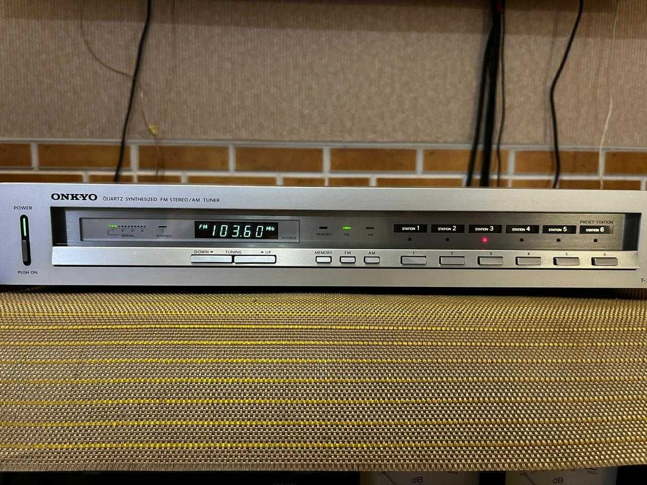 ONKYO  стійка (A35, TA2050, T25)
