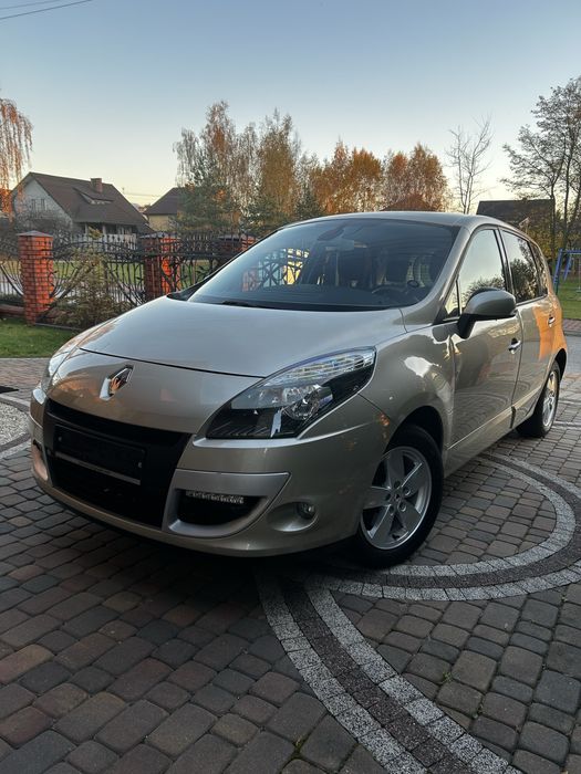 Renault scenic 2.016V Benzyna Piękny egz Przebieg 113tyś Inport Niemcy