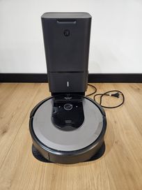 Robót sprzatajacy Roomba i7 z Clean Base