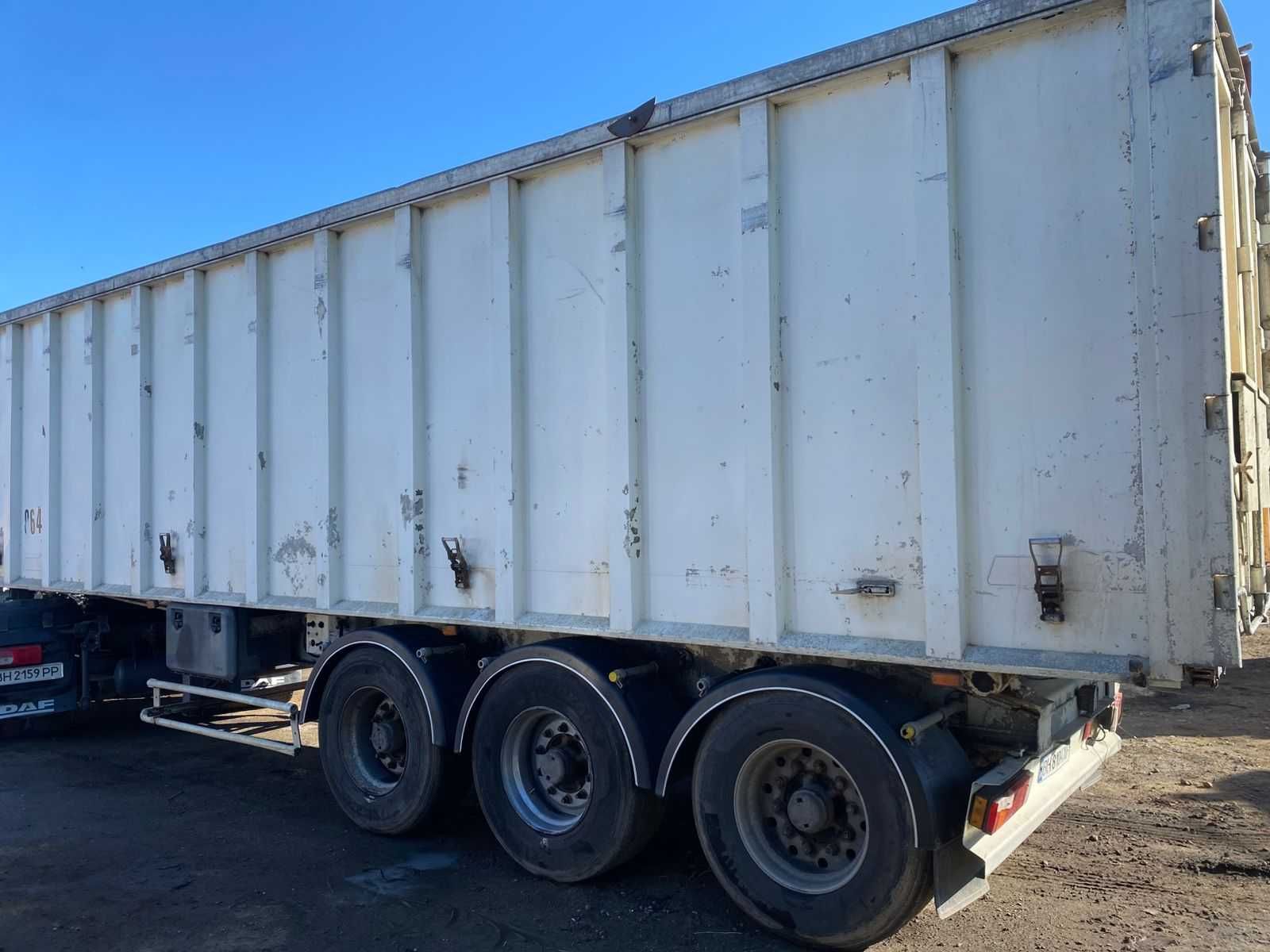 Полуприцепы самосвалы зерновоз