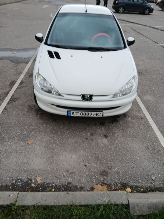 Peugeot 206 1.1 2004р