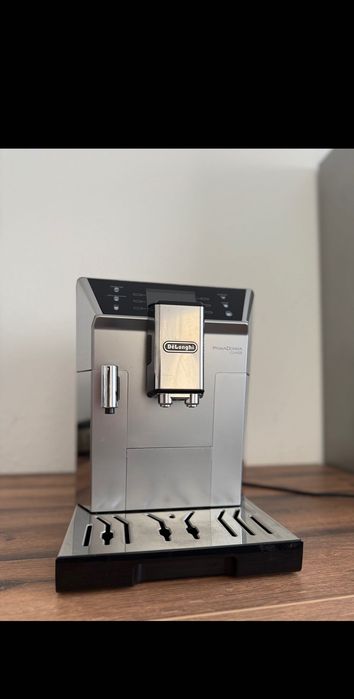 Кофемашина автоматическая De’Longhi