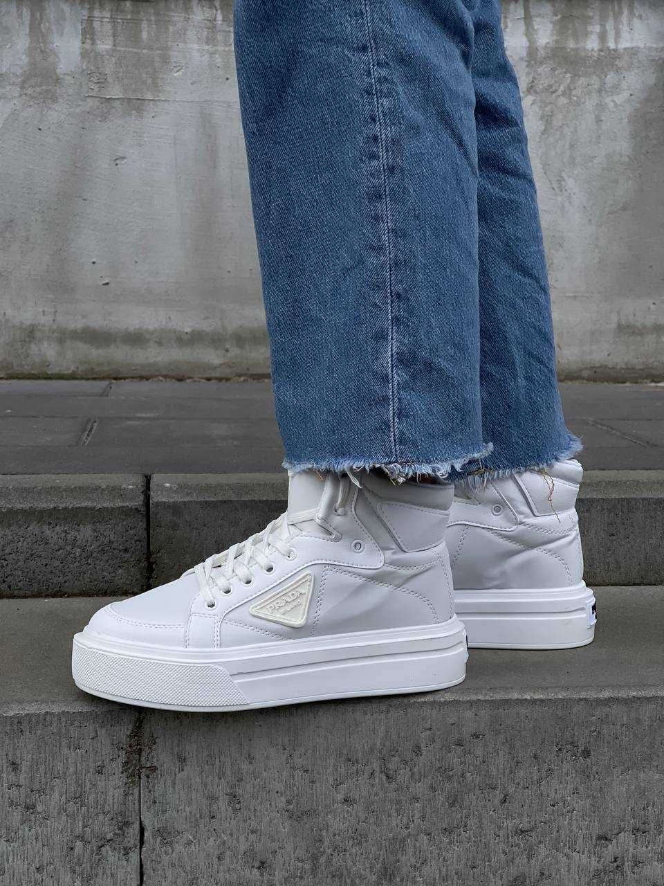 АКЦІЯ! Жіночі кросівки Prada Re-Nylon Brushed High ‘White’ (36 р.)